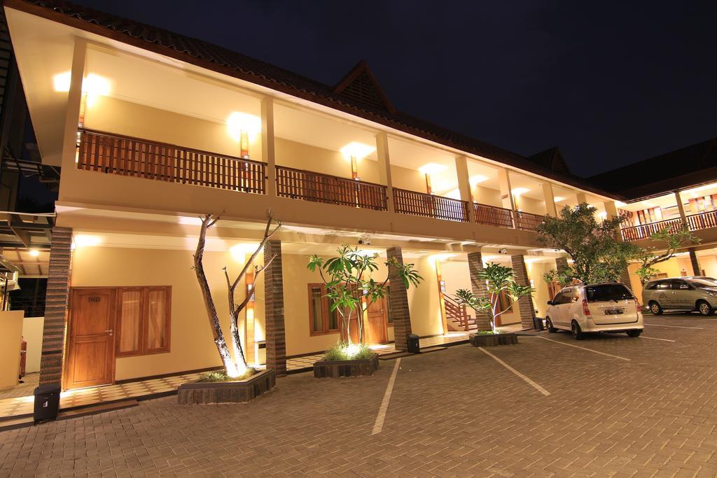 Syailendra Hotel Syariah 제파라 외부 사진