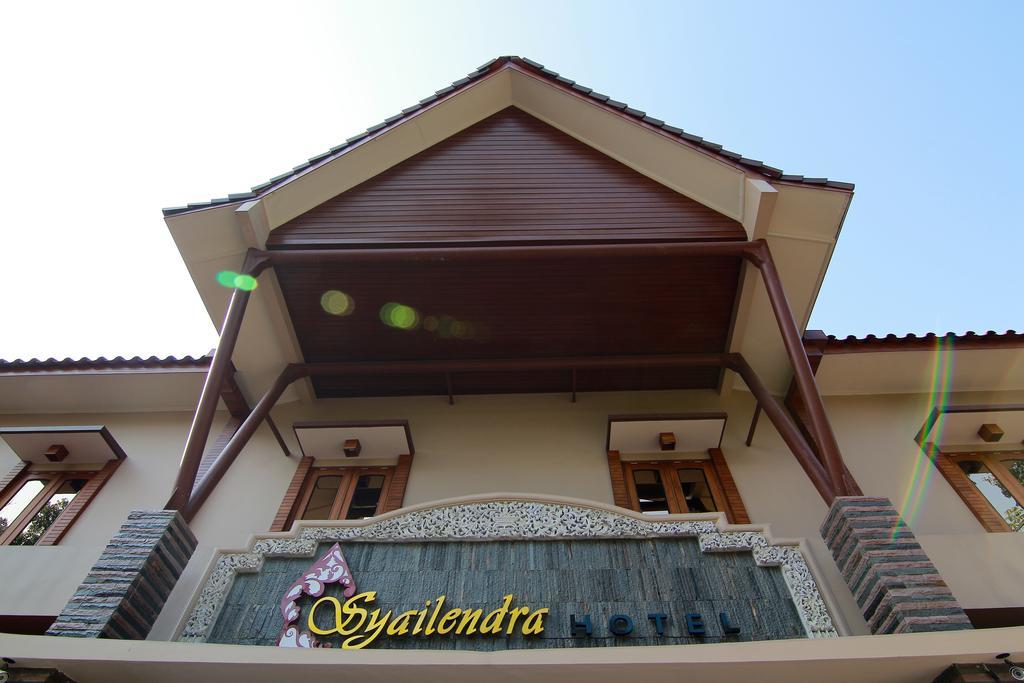Syailendra Hotel Syariah 제파라 외부 사진