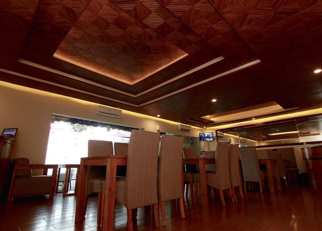Syailendra Hotel Syariah 제파라 외부 사진